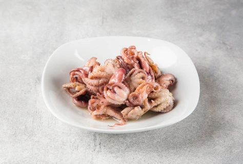 Осьминожки мини в масле с зеленью, вес