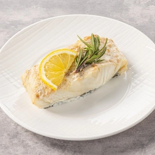 Зубатка пестрая в ореховом соусе запечённая, вес