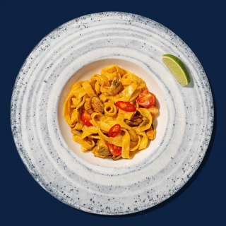 Паста Том Ям с морепродуктами