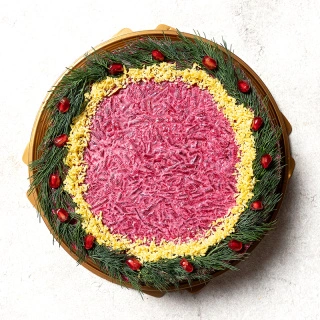 Фирменная сельдь под шубой 1300гр