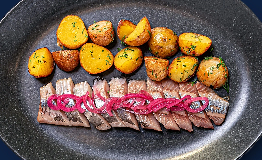 Селедка антлантическая с бейби картофелем